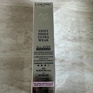 TEINT IDOLE ULTRA WEAR ALL OVER CONCEALER - Sable(7) and Muscade(11)